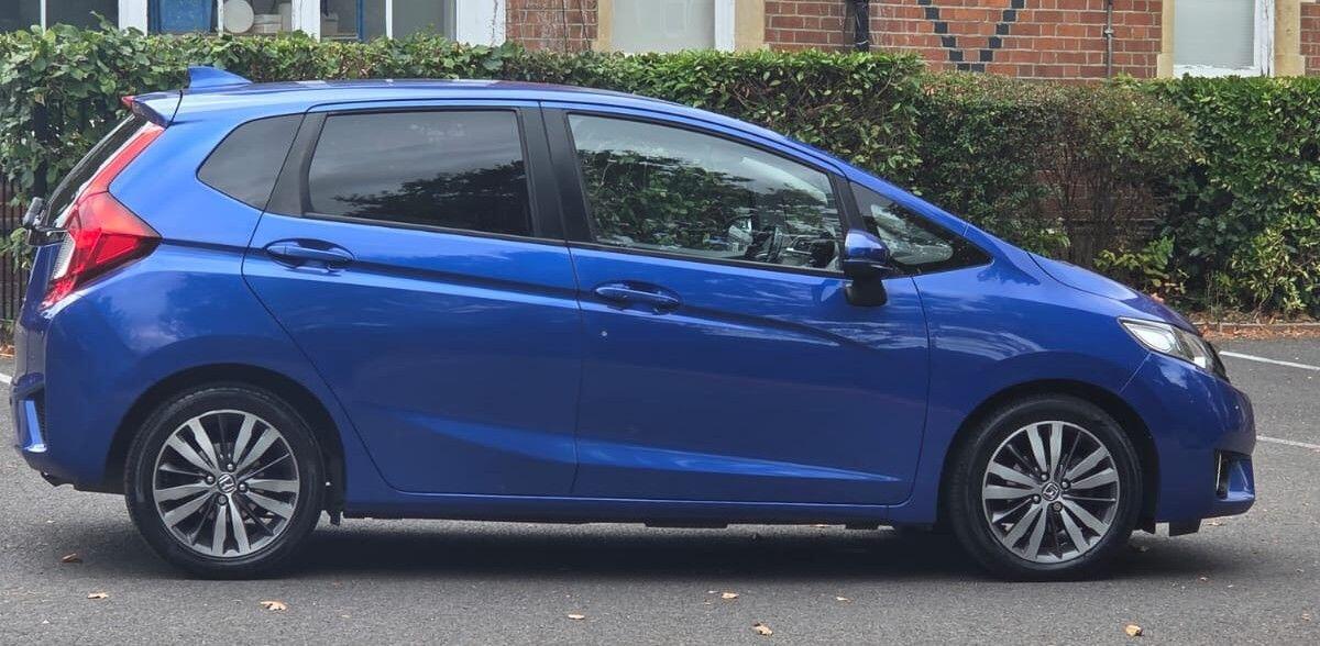 2016 Honda Jazz — photo 16